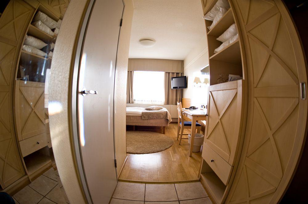 Finlandia Hotel Victoria Tampere Bagian luar foto